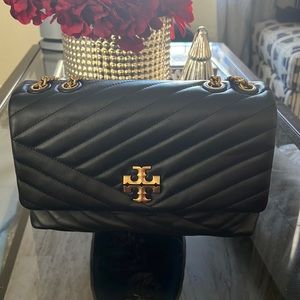 Tory Burch kiva chevron bag. Beautiful soft leather, only worn once